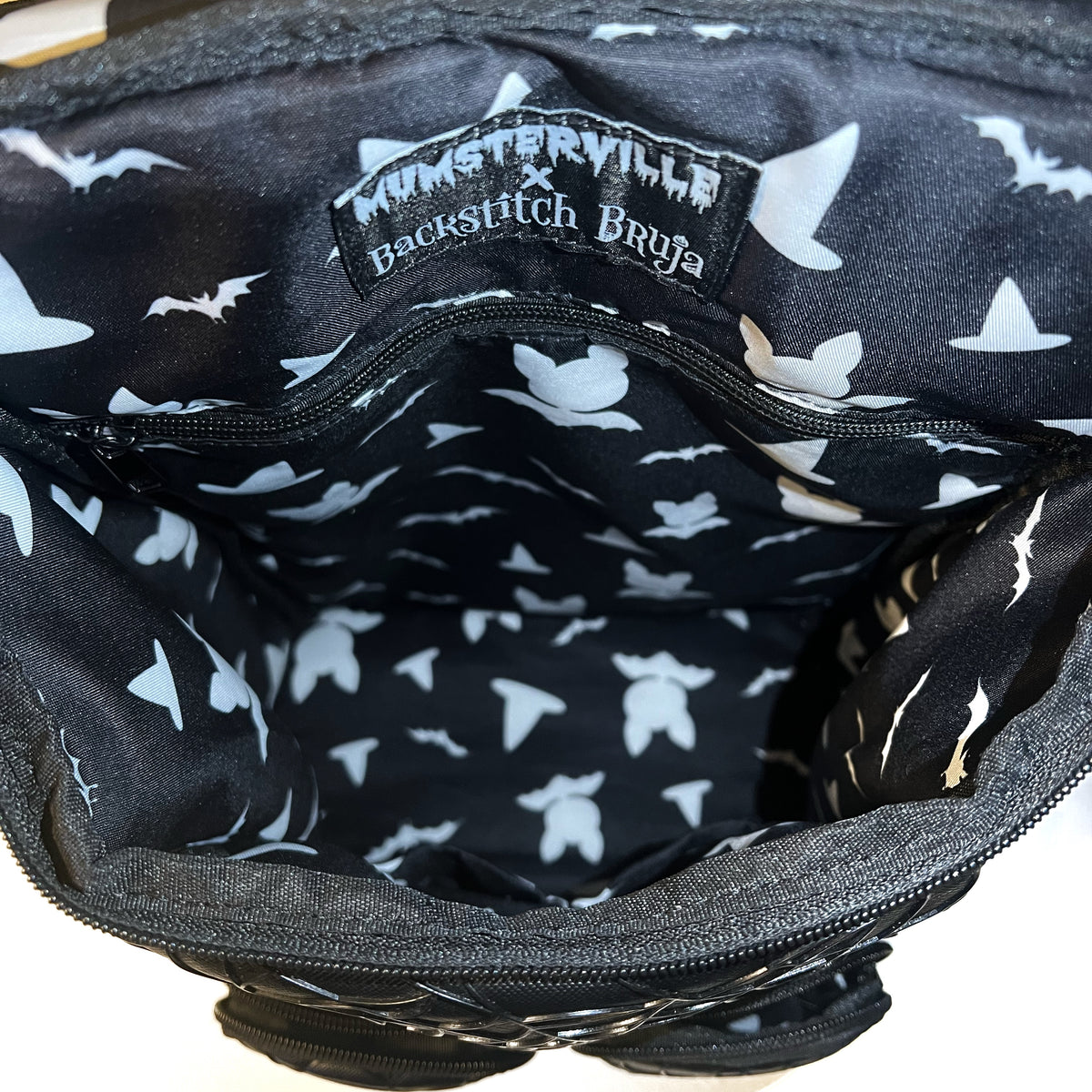 Luna bag – Backstitch Bruja