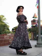 Load image into Gallery viewer, Widow Alejandra Blouse (PREORDER)