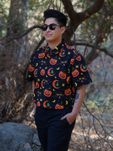 Load image into Gallery viewer, Pumpkin Witch Button Up