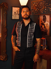 Load image into Gallery viewer, Mexiween Guayabera