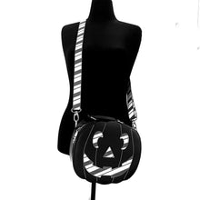 Load image into Gallery viewer, Hexmas bag (black variant)