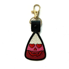 Load image into Gallery viewer, Valloween Keychain