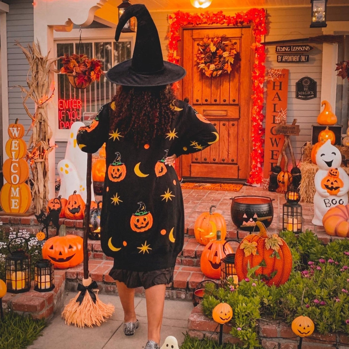 Pumpkin Witch Cardigan – Backstitch Bruja